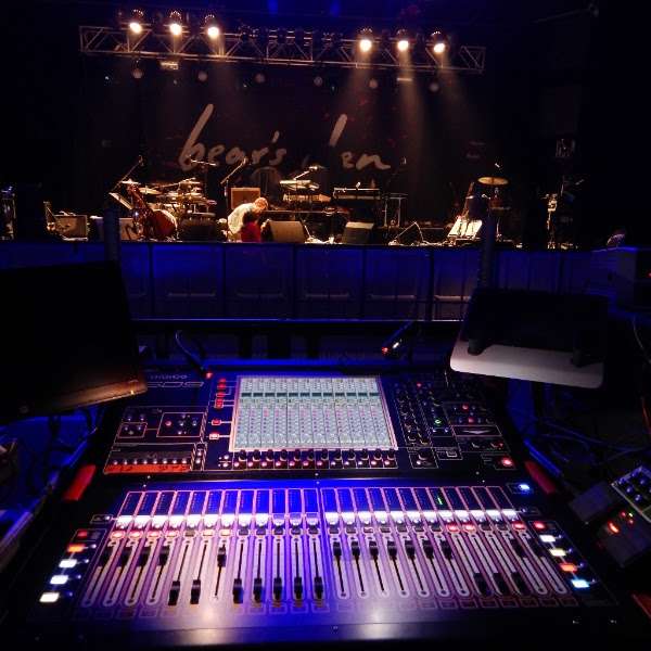 Supplied by SSE Audio, the two SD9s have spent five weeks touring with the band around Europe