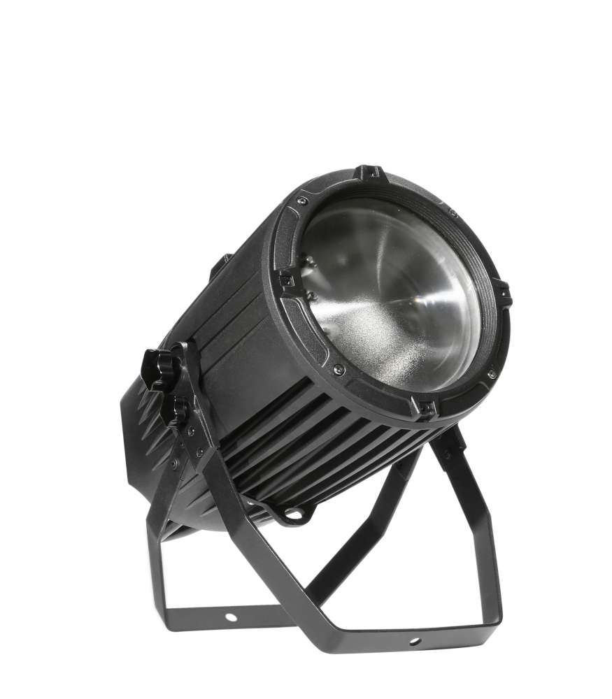 The XPar 150 Zoom is designed for extreme outdoor conditions such as building façades and landscaping