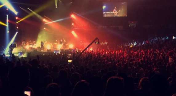 More than 8,000 high school and middle school students offered worship and fellowshipping at the Nashville conference