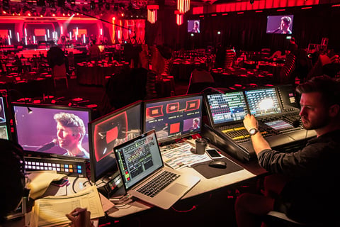 Lynden Gare operated a flawless show from his console at the FOH position