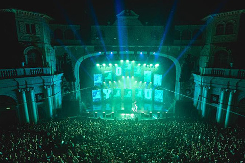 The UK leg of the tour came to an end in a three-day, sold-out stretch at the O2 Academy in Brixton