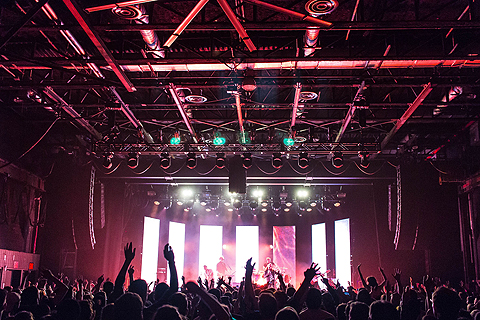 Brooklyn Steel is outfitted with L-Acoustics K2 line arrays, plus delays and stage monitors