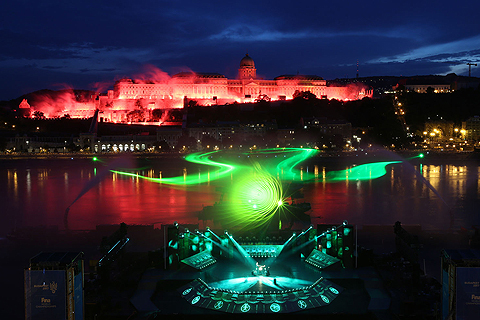 The stunning panoramic setting for the FINA OC show included a massive custom-built floating stage