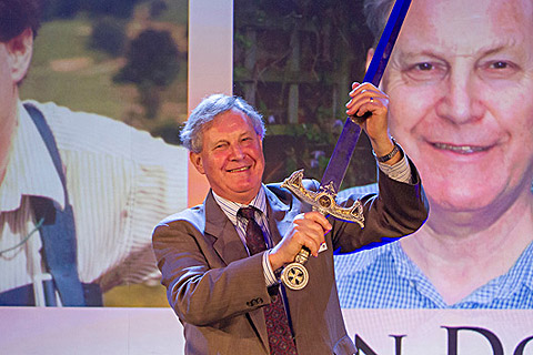 Ian Dow collecting his Lifetime Recognition Award during the Knight of Illumination awards ceremony in 2013 (photo: KOI Awards)