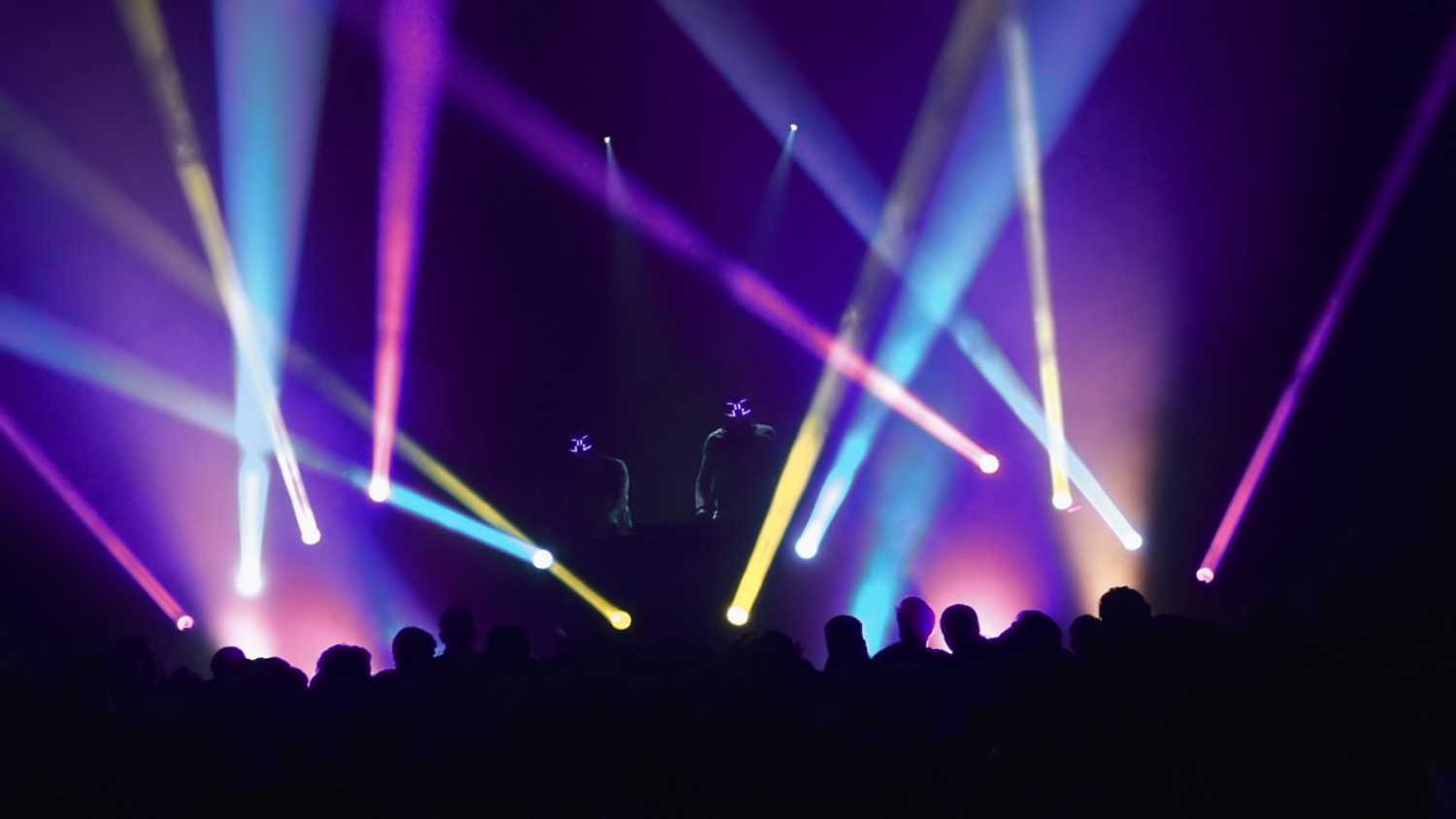 The White Panda added an extra futuristic flourish to their performance with an expansive lighting design