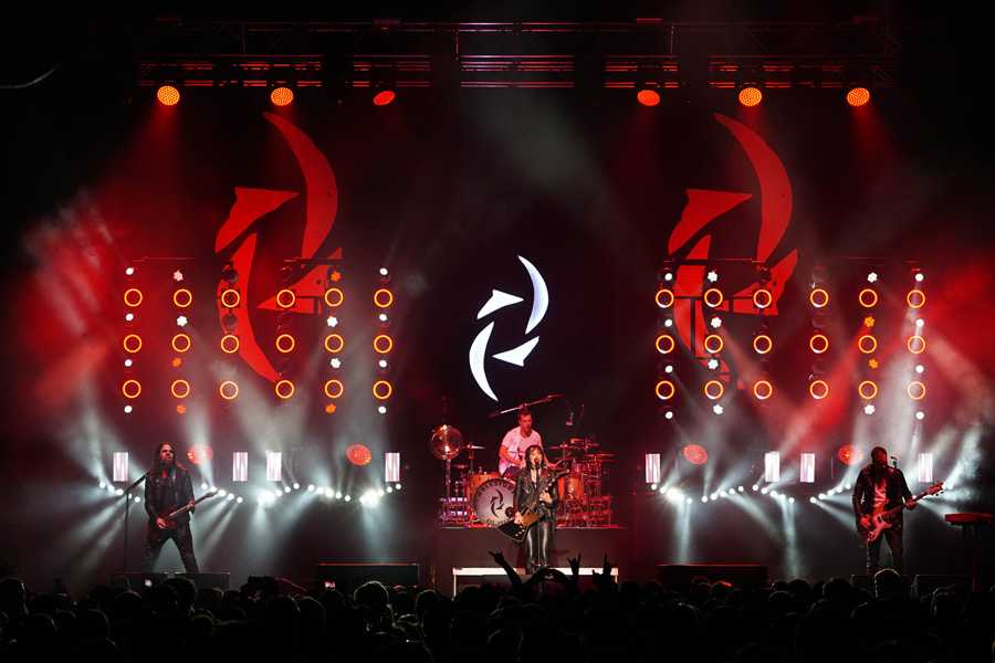 Halestorm is back on the road with a new lighting package from Bandit Lites (photo: Amanda Monger)