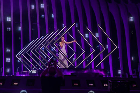 LED and a diamond motif were key visual aspects of SuRie's performance