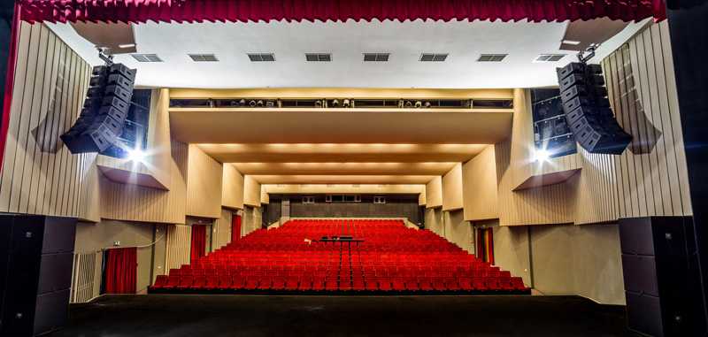 Jonava Cultural Centre seats up to 700 people