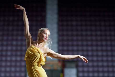 Dancer Eve Mutso at Tynecastle Park (photo: Ian Georgeson)