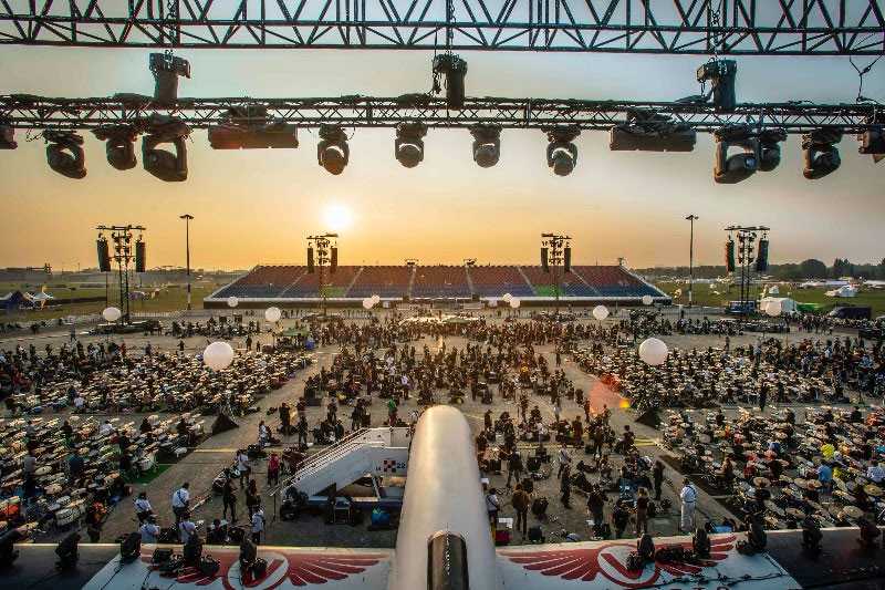 Rockin’ 1000 at the newly renovated Milano-Linate airport (photo: Marco Onofri)