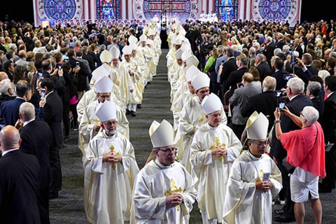 The daily morning Mass and business sessions were broadcast on EWTN and CatholicTV (Tamino Petelinsek © Knights of Columbus 2019)