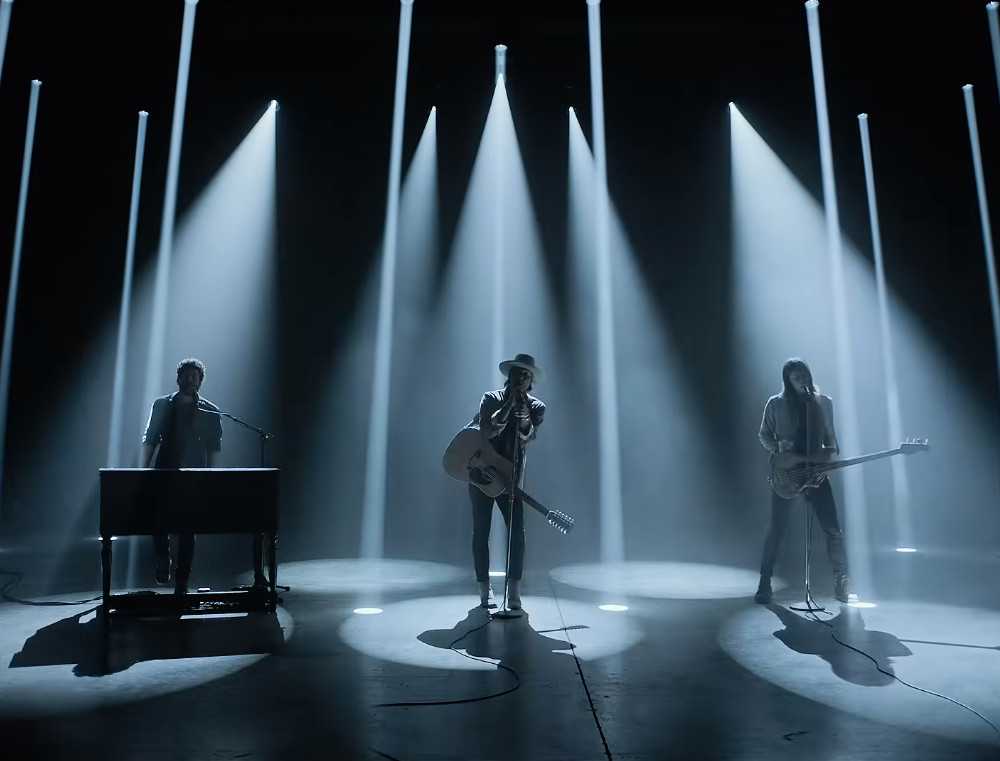 Needtobreathe play Bandit’s rehearsal stage