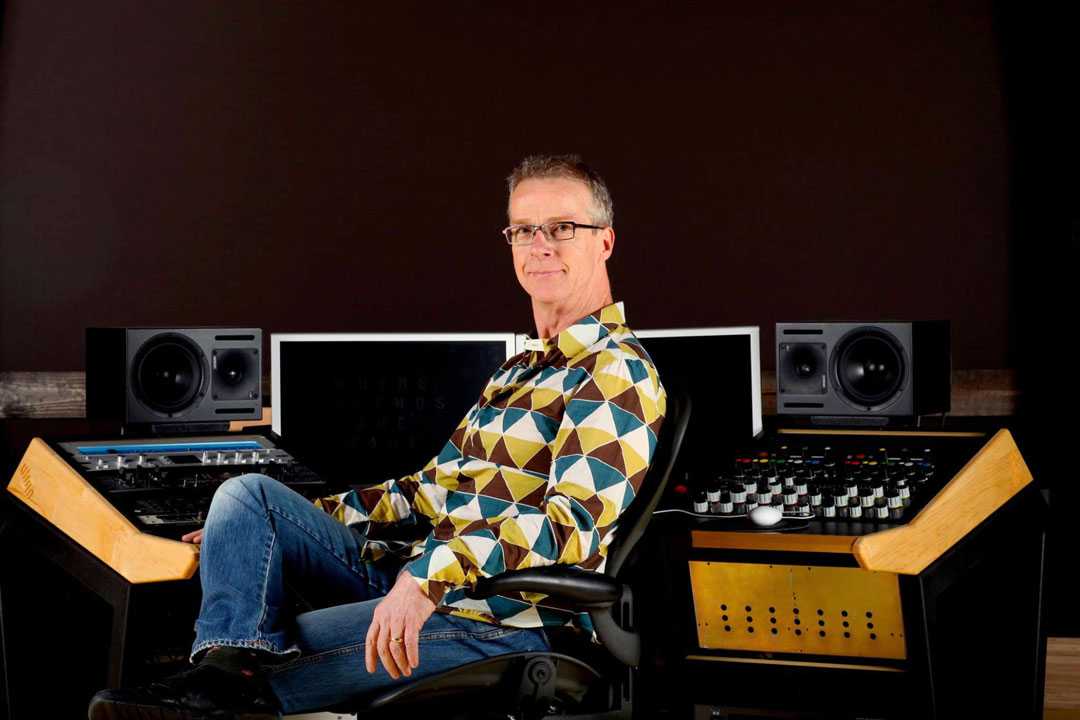 AES Recording and Production Track co-chair Peter Doell will host the Behind the Mix session