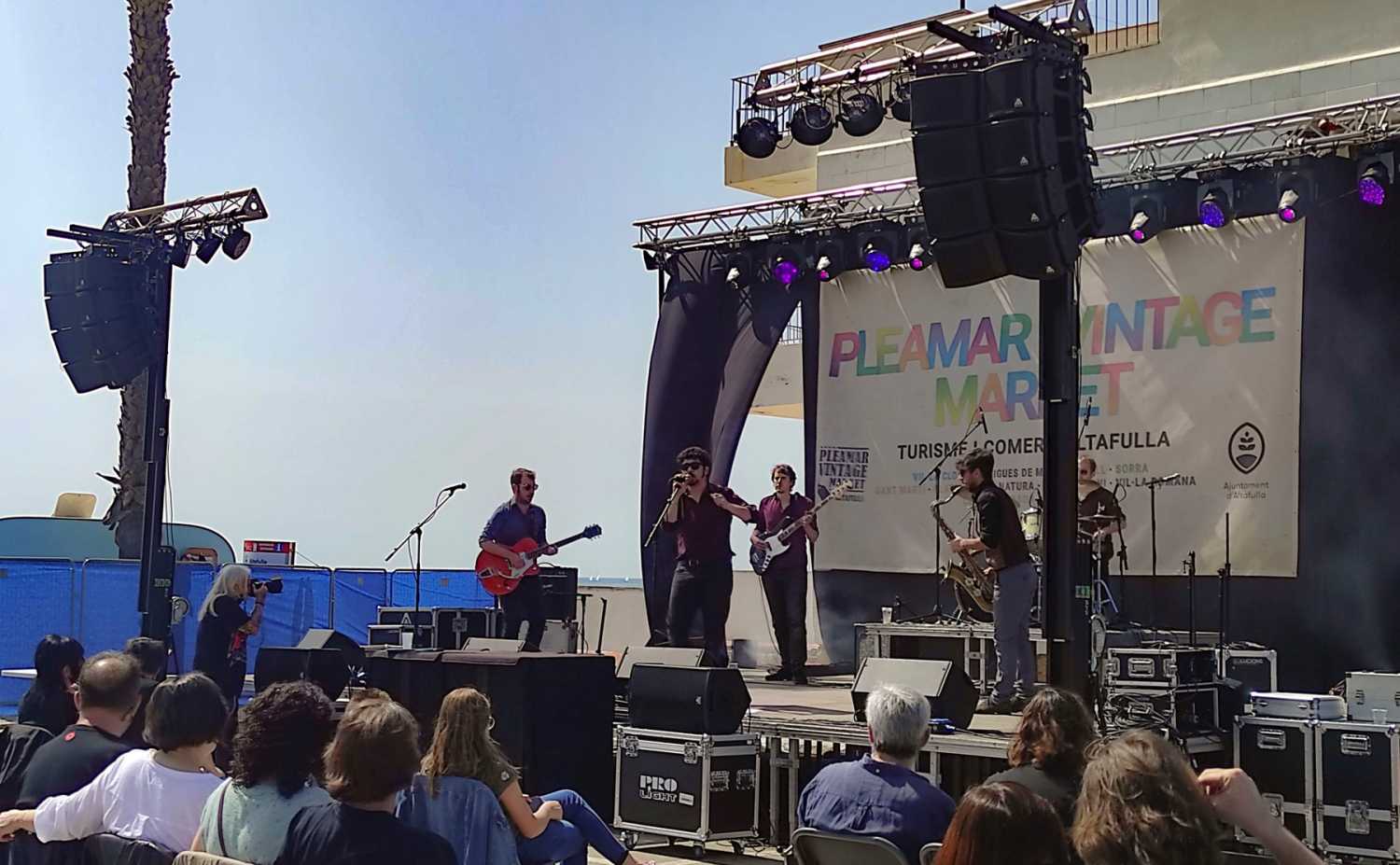 The market hosts an entertainment stage featuring live music