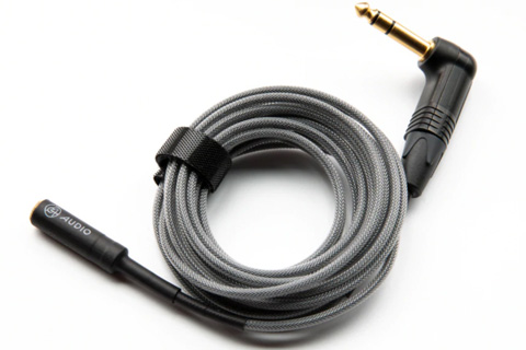 The cable can be used in a live audio settings