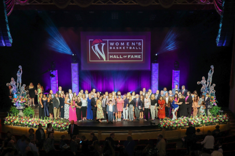 the ceremony was staged at the Tennessee Theatre I Photo by Randy Sartin Photography