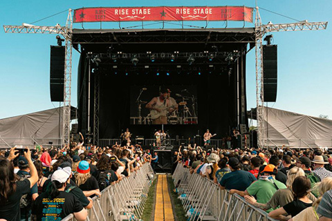 Riot Fest is staged annually in Chicago’s Douglass Park (photo: Kelly Wundsam)