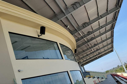 Ten TRE-1501 speakers were mounted on the rear stanchions of the main stand